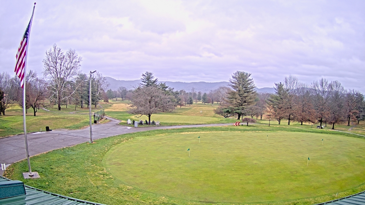 Thumbnail for current weather camera view from Elks Country Club in McDermott, Ohio