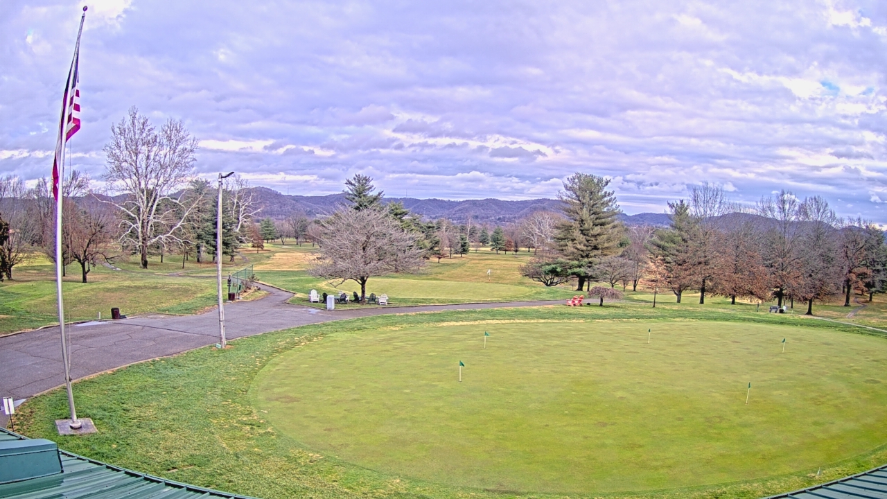 Thumbnail for current weather camera view from Elks Country Club in McDermott, Ohio
