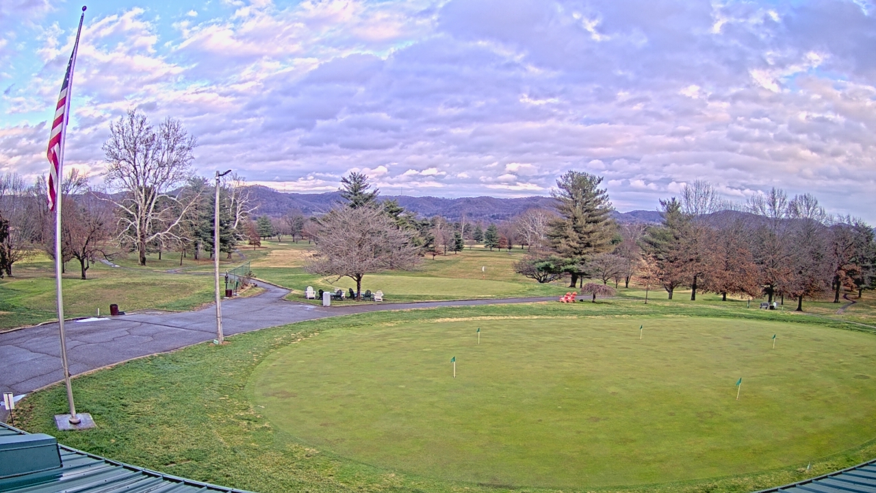 Thumbnail for current weather camera view from Elks Country Club in McDermott, Ohio