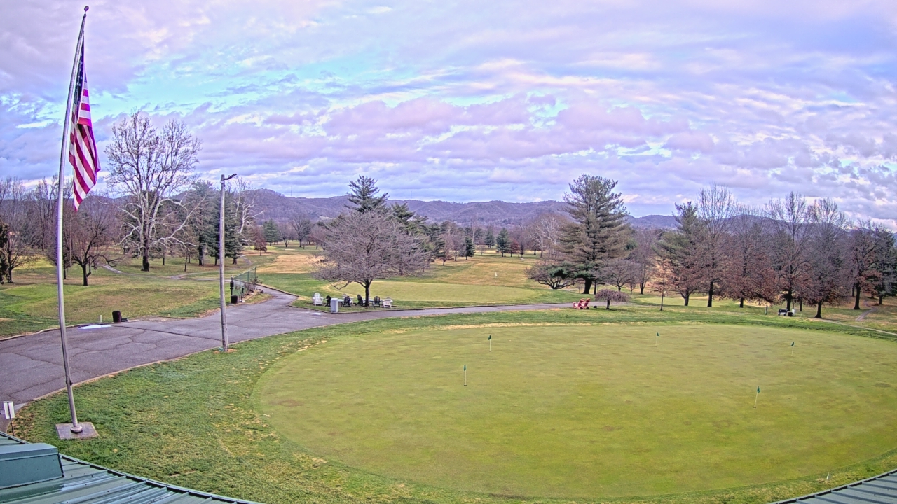 Thumbnail for current weather camera view from Elks Country Club in McDermott, Ohio