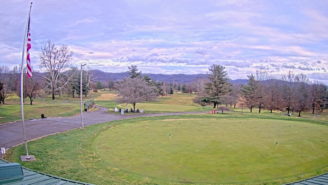 Thumbnail for current weather camera view from Elks Country Club in McDermott, Ohio