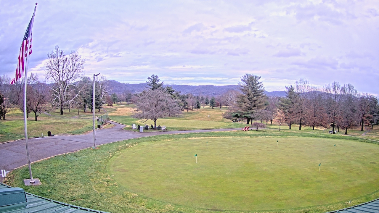 Thumbnail for current weather camera view from Elks Country Club in McDermott, Ohio