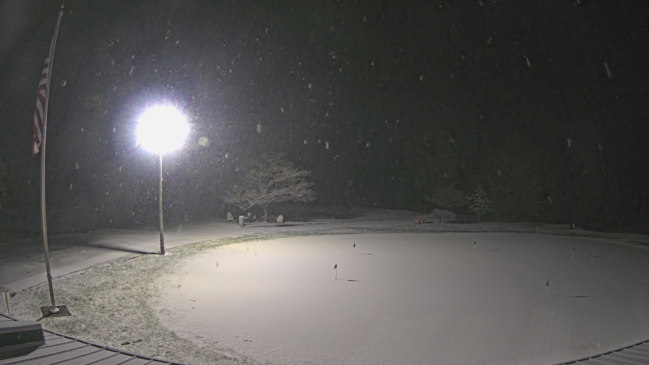 Thumbnail for current weather camera view from Elks Country Club in McDermott, Ohio