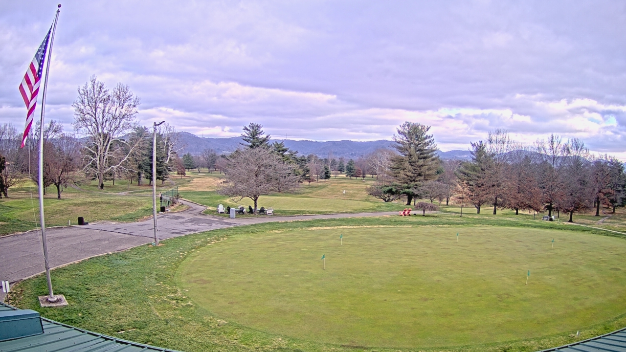 Thumbnail for current weather camera view from Elks Country Club in McDermott, Ohio