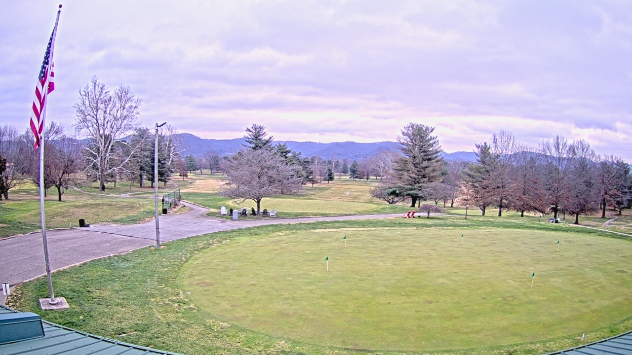 Thumbnail for current weather camera view from Elks Country Club in McDermott, Ohio
