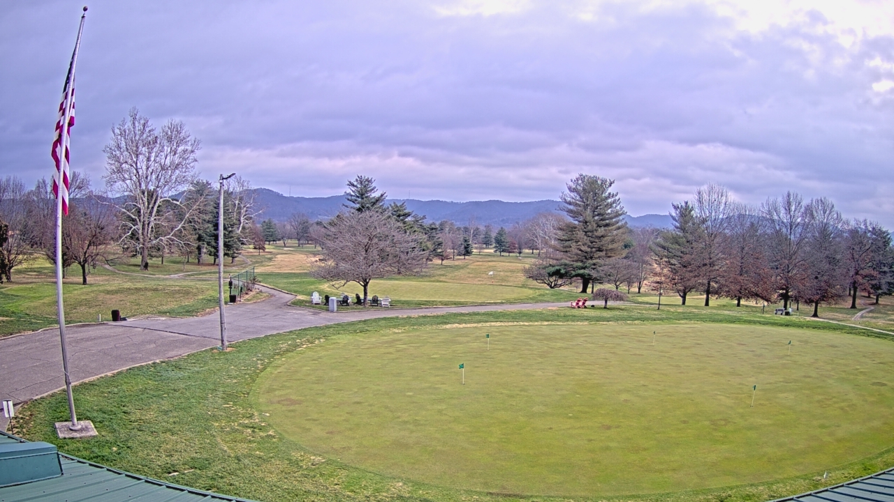 Thumbnail for current weather camera view from Elks Country Club in McDermott, Ohio