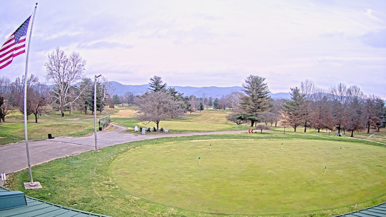 Thumbnail for current weather camera view from Elks Country Club in McDermott, Ohio