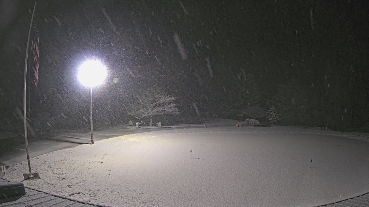 Thumbnail for current weather camera view from Elks Country Club in McDermott, Ohio