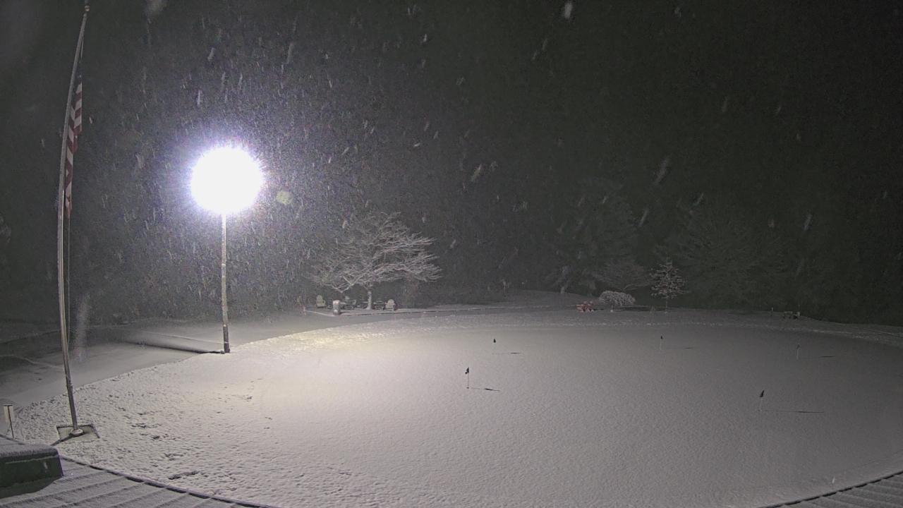Thumbnail for current weather camera view from Elks Country Club in McDermott, Ohio