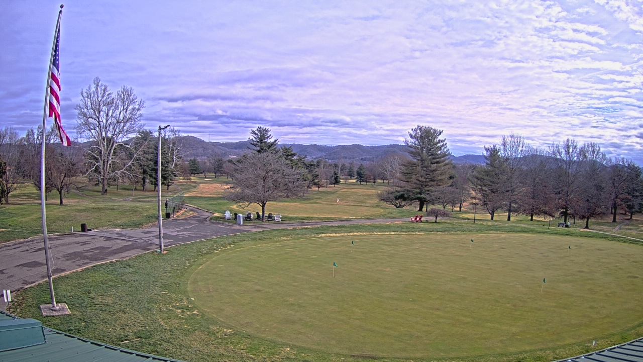 Thumbnail for current weather camera view from Elks Country Club in McDermott, Ohio