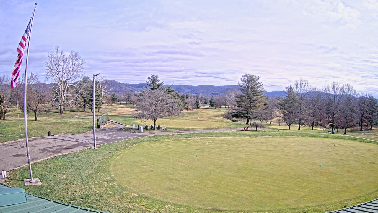 Thumbnail for current weather camera view from Elks Country Club in McDermott, Ohio