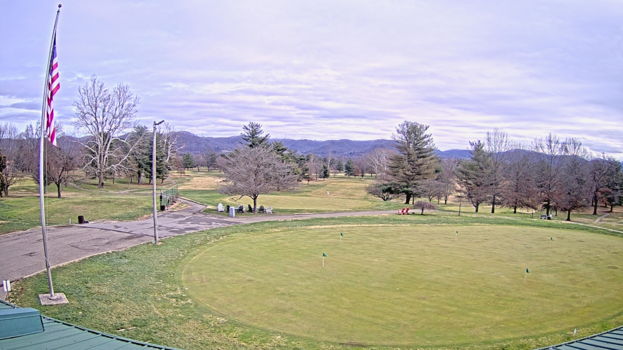 Thumbnail for current weather camera view from Elks Country Club in McDermott, Ohio