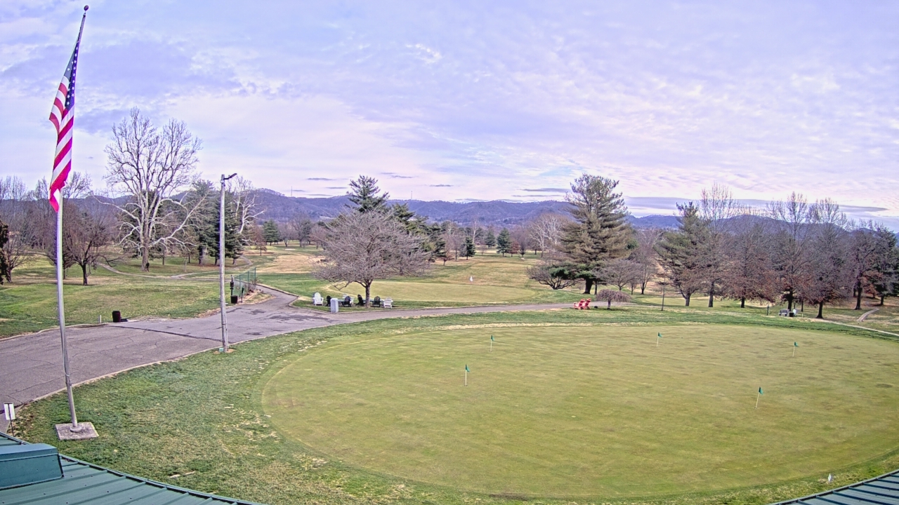 Thumbnail for current weather camera view from Elks Country Club in McDermott, Ohio