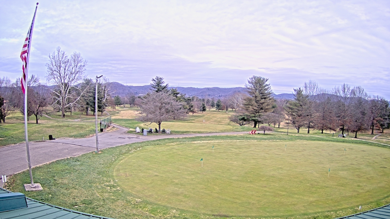 Thumbnail for current weather camera view from Elks Country Club in McDermott, Ohio