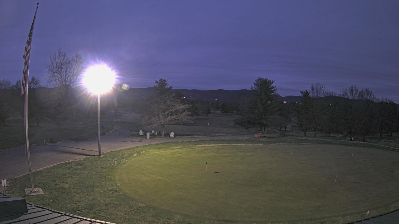 Thumbnail for current weather camera view from Elks Country Club in McDermott, Ohio