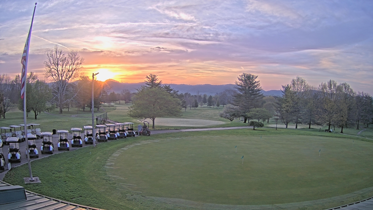 Thumbnail for current weather camera view from Elks Country Club in McDermott, Ohio
