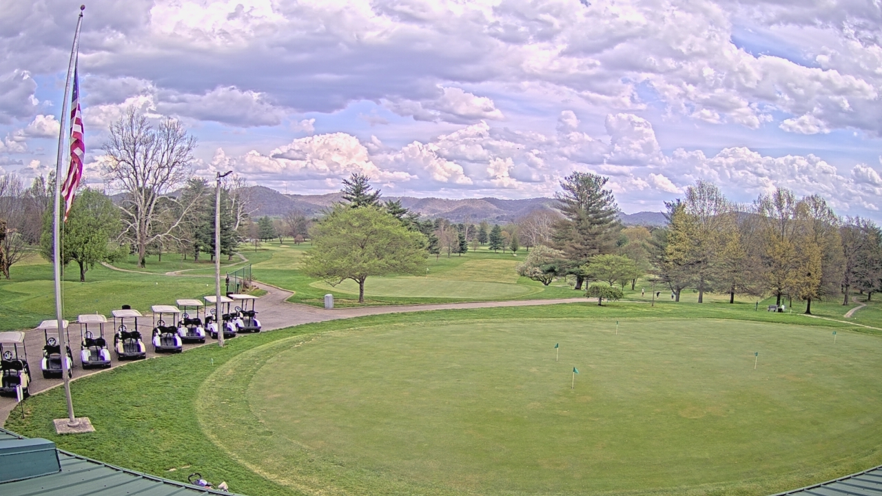 Thumbnail for current weather camera view from Elks Country Club in McDermott, Ohio
