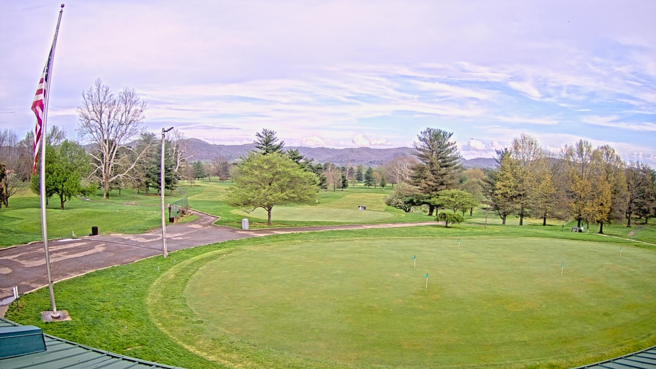 Thumbnail for current weather camera view from Elks Country Club in McDermott, Ohio