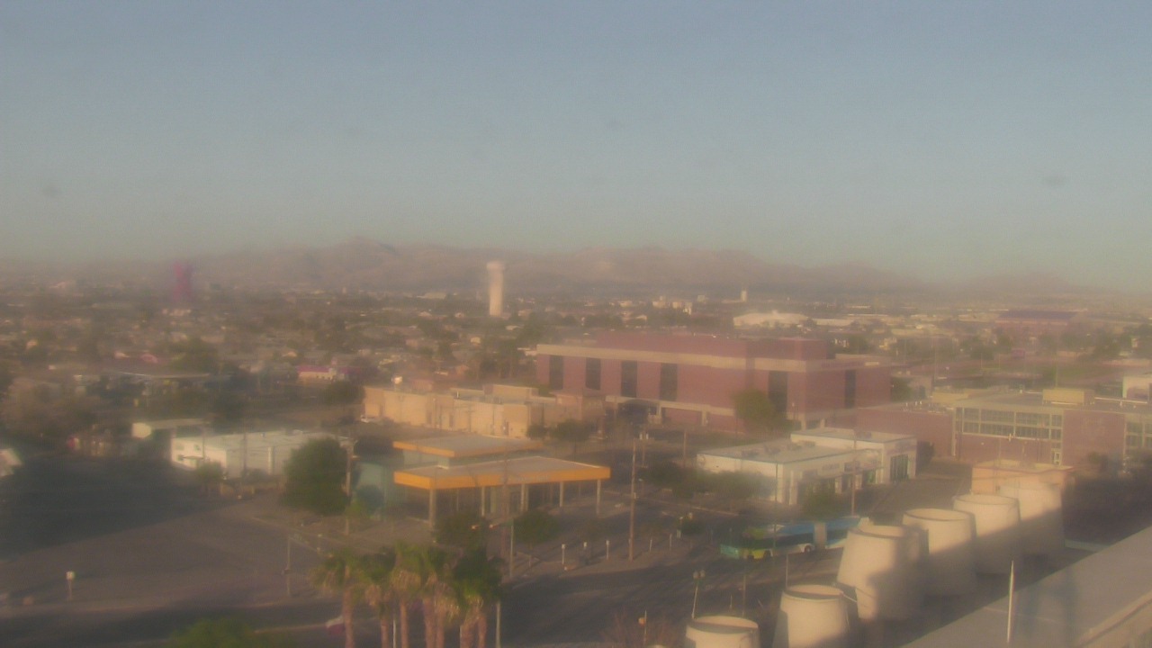 Thumbnail for current weather camera view from Texas Tech University Health Sciences Center in El Paso, Texas
