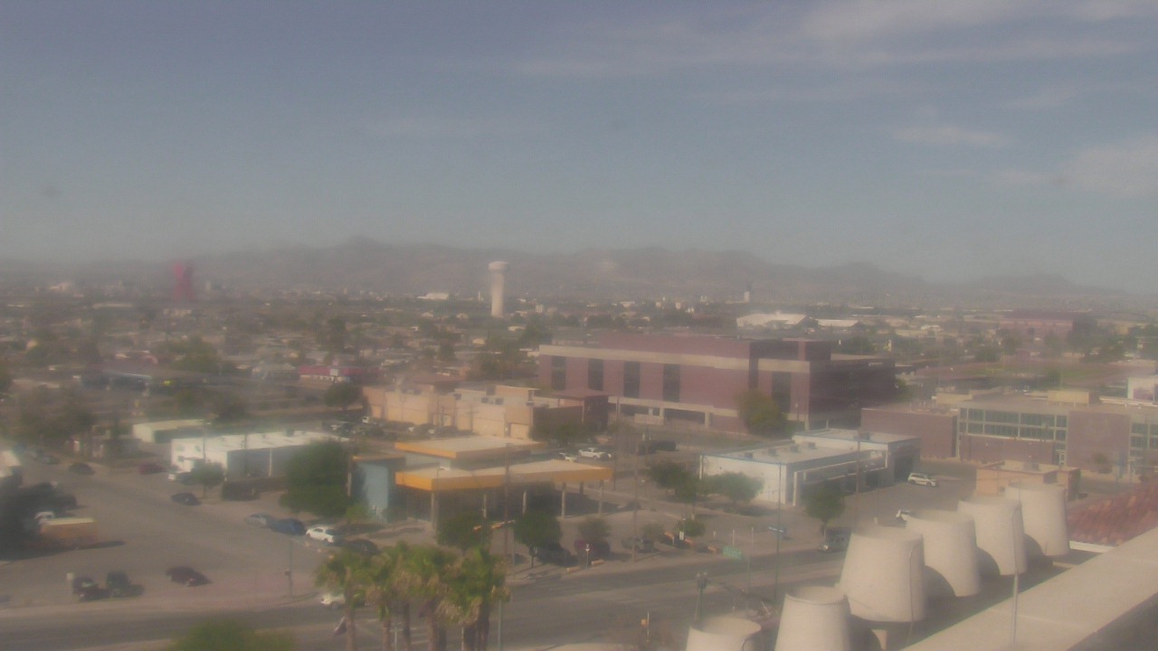 Thumbnail for current weather camera view from Texas Tech University Health Sciences Center in El Paso, Texas
