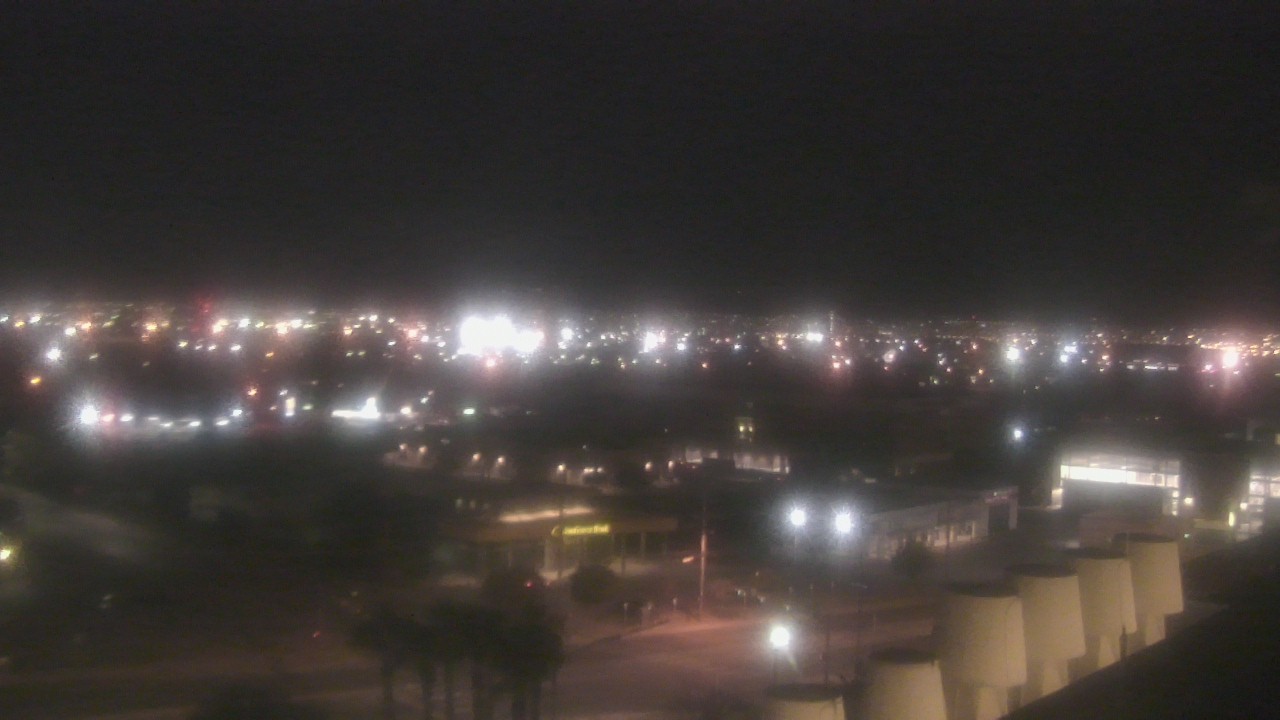 Thumbnail for current weather camera view from Texas Tech University Health Sciences Center in El Paso, Texas