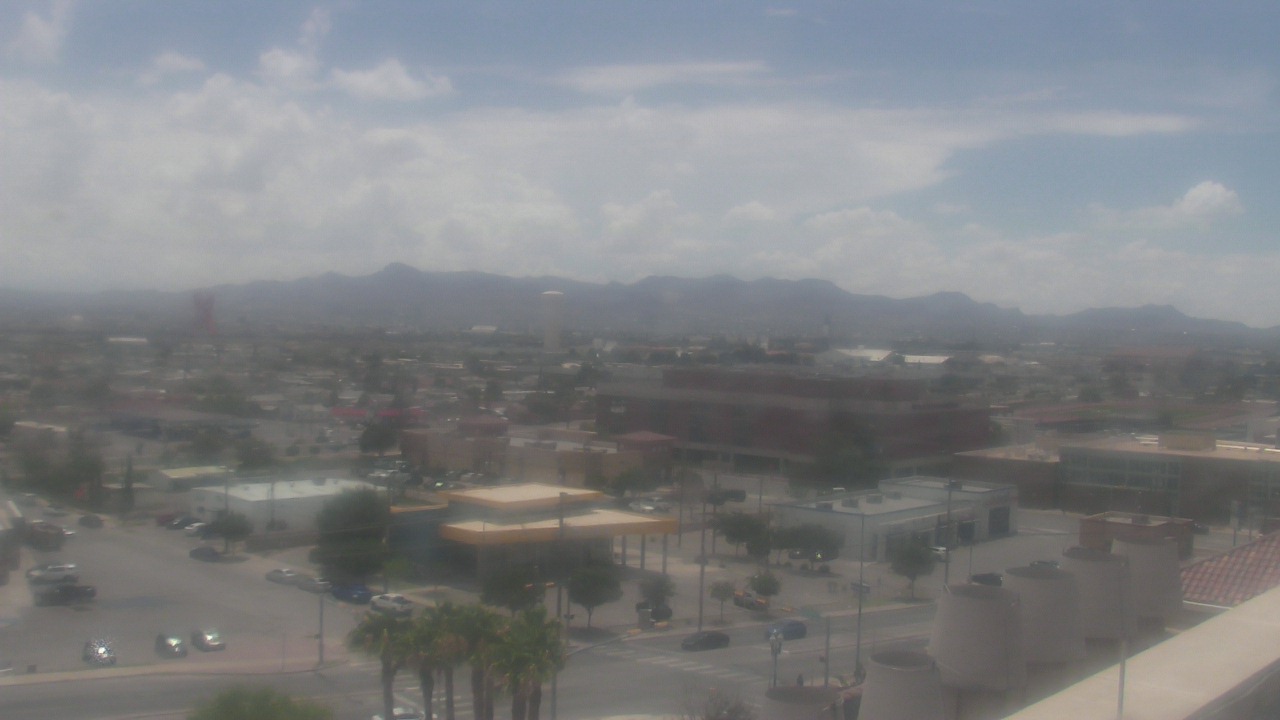 Thumbnail for current weather camera view from Texas Tech University Health Sciences Center in El Paso, Texas