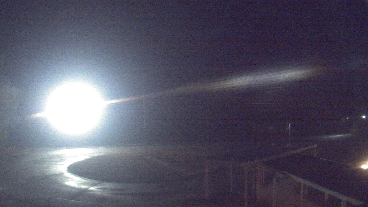 Thumbnail for current weather camera view from Bladen Lakes Primary School in Elizabethtown, North Carolina