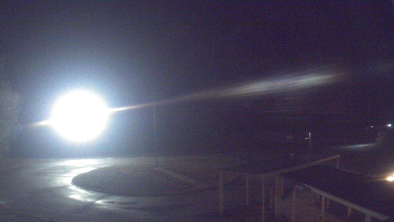Thumbnail for current weather camera view from Bladen Lakes Primary School in Elizabethtown, North Carolina