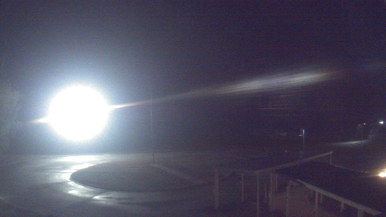 Thumbnail for current weather camera view from Bladen Lakes Primary School in Elizabethtown, North Carolina