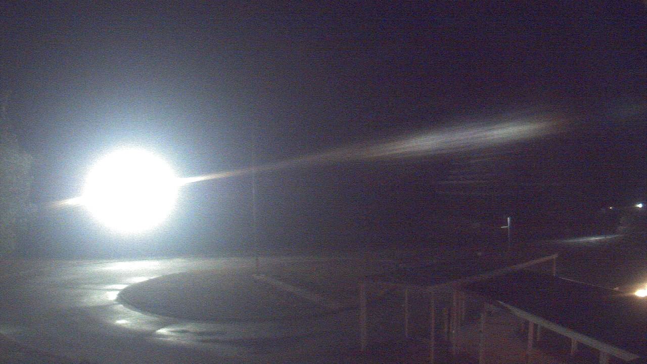 Thumbnail for current weather camera view from Bladen Lakes Primary School in Elizabethtown, North Carolina