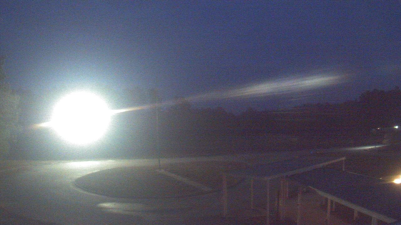 Thumbnail for current weather camera view from Bladen Lakes Primary School in Elizabethtown, North Carolina