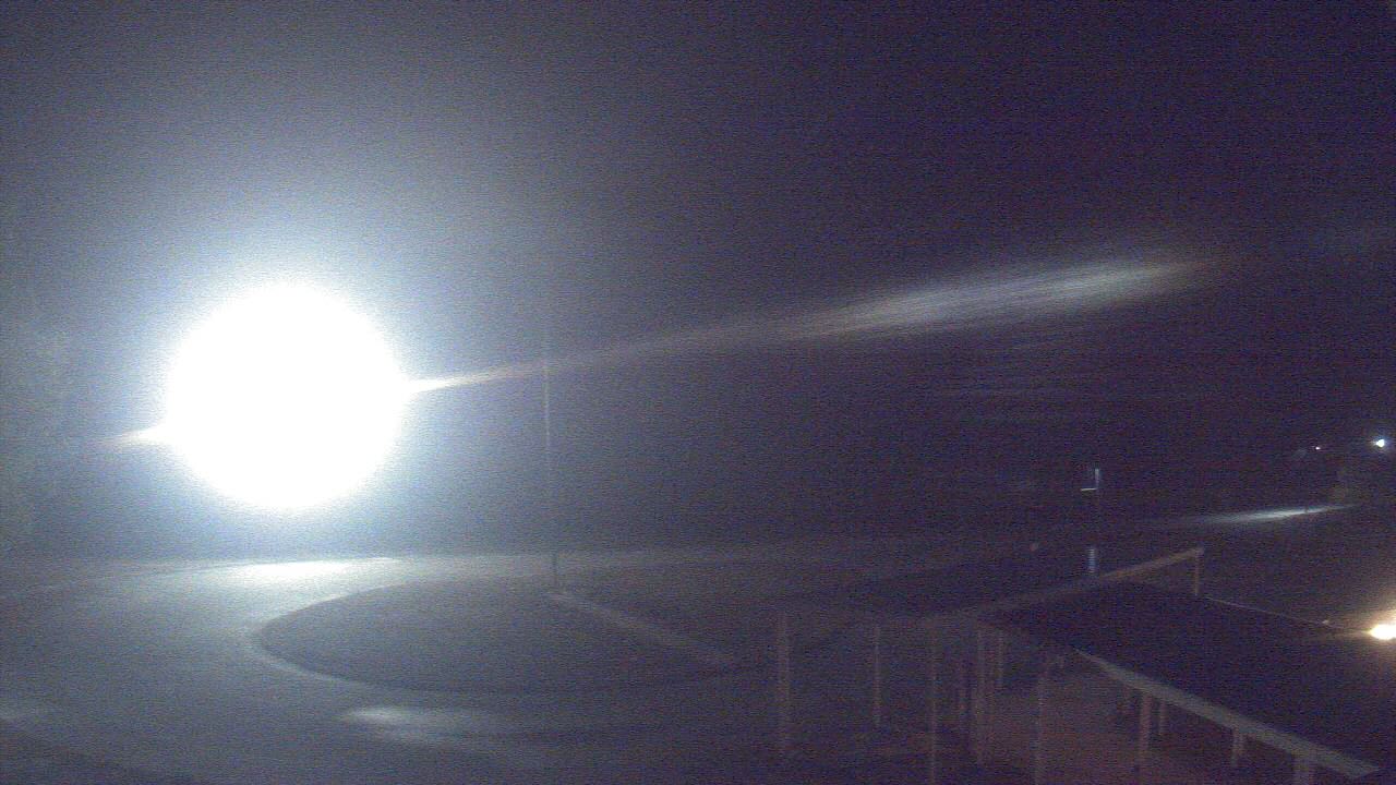Thumbnail for current weather camera view from Bladen Lakes Primary School in Elizabethtown, North Carolina