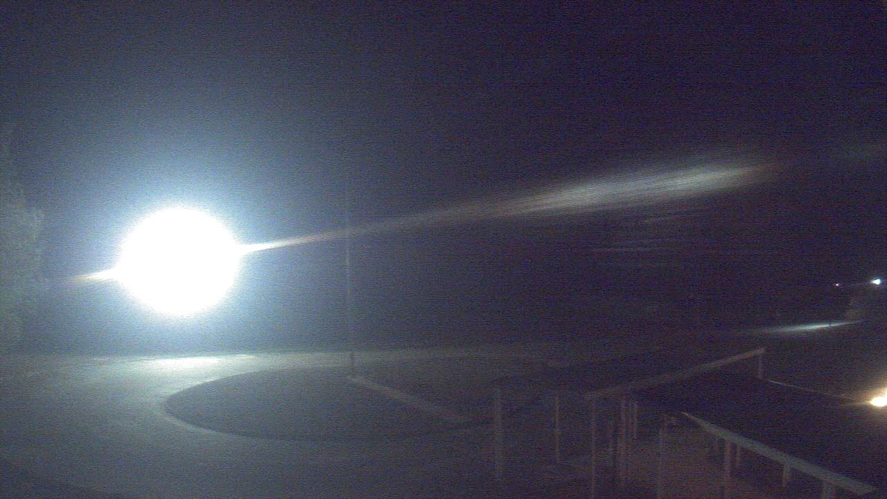 Thumbnail for current weather camera view from Bladen Lakes Primary School in Elizabethtown, North Carolina