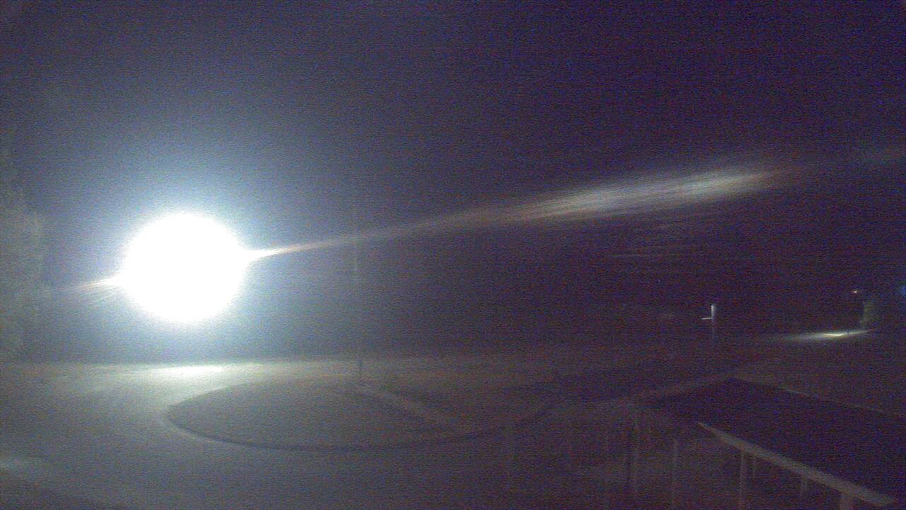 Thumbnail for current weather camera view from Bladen Lakes Primary School in Elizabethtown, North Carolina