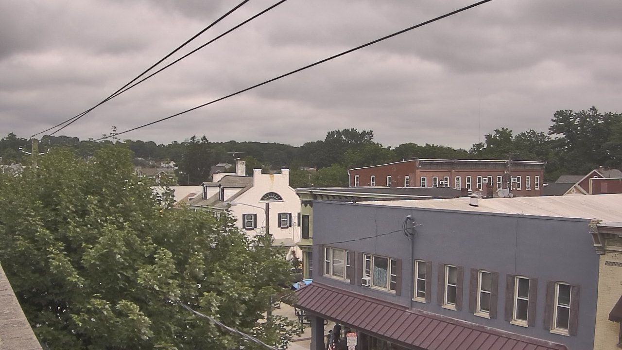 Thumbnail for current weather camera view from Elizabethtown Public Library in Elizabethtown, Pennsylvania