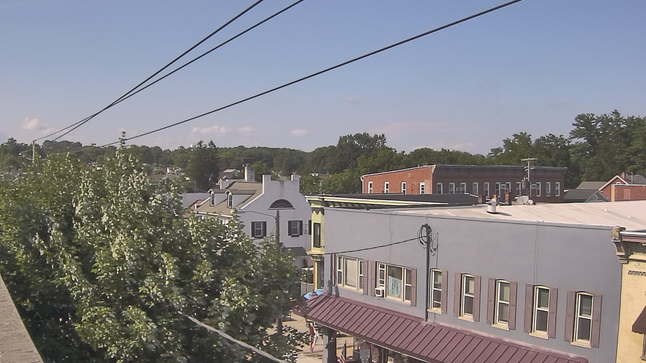 Thumbnail for current weather camera view from Elizabethtown Public Library in Elizabethtown, Pennsylvania