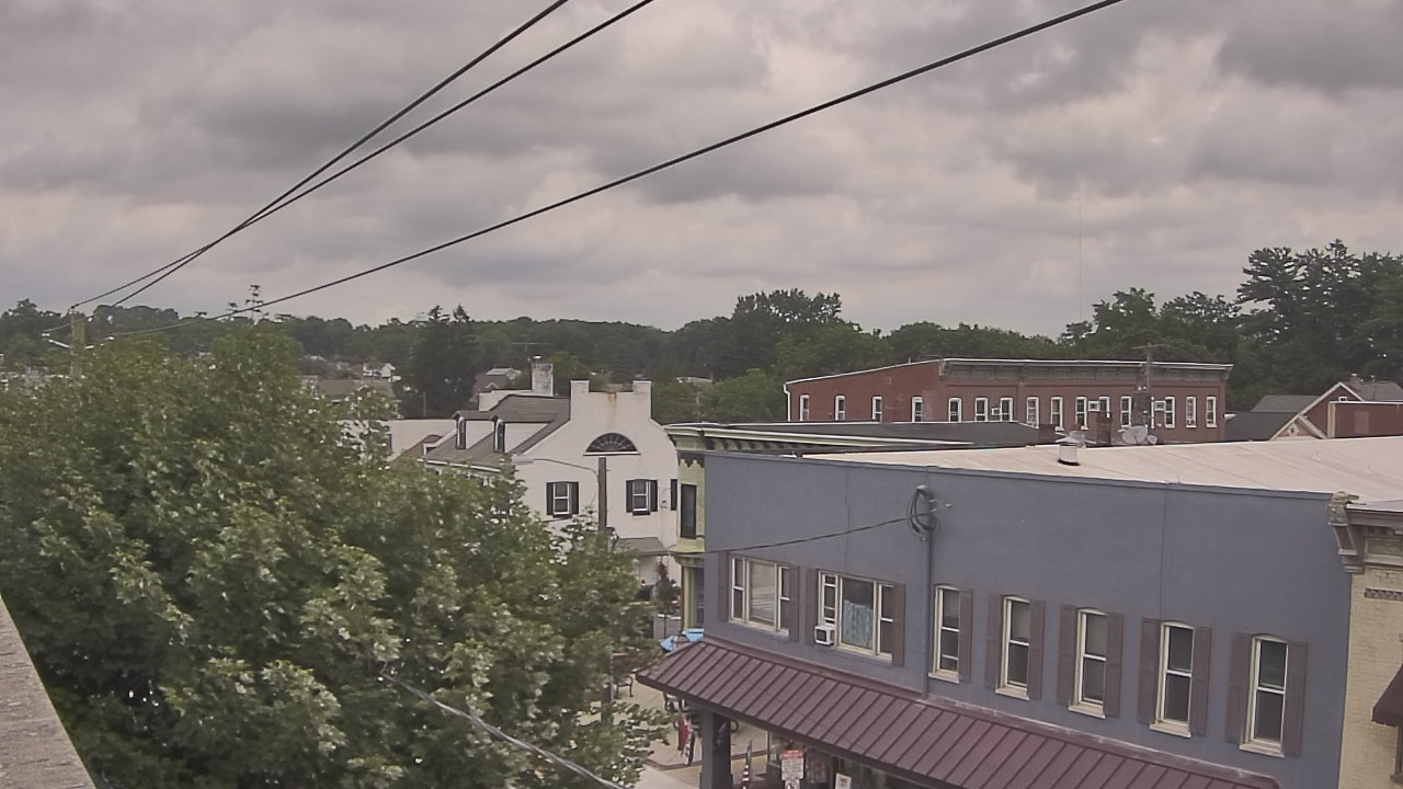 Thumbnail for current weather camera view from Elizabethtown Public Library in Elizabethtown, Pennsylvania