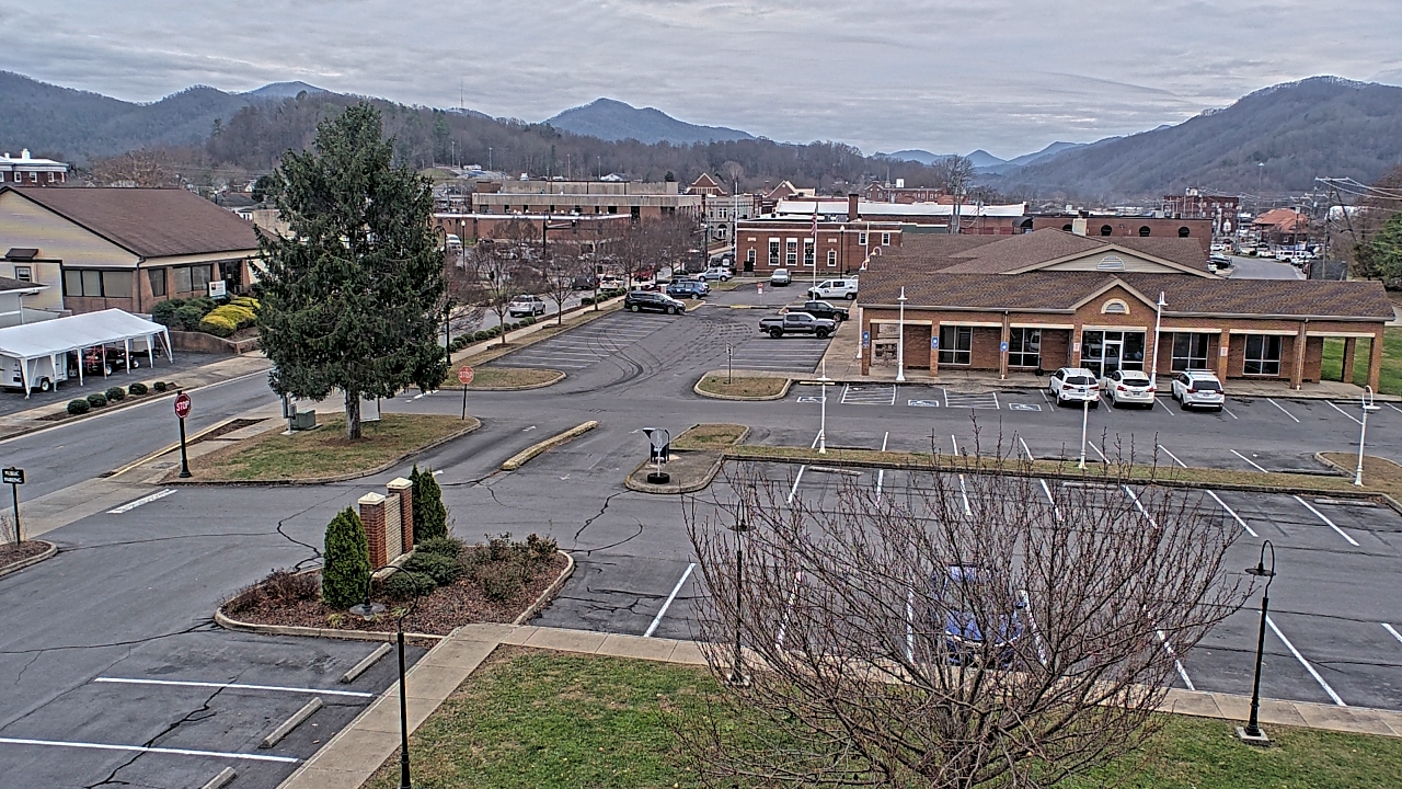 Thumbnail for current weather camera view from Erwin Town Hall in Erwin, Tennessee