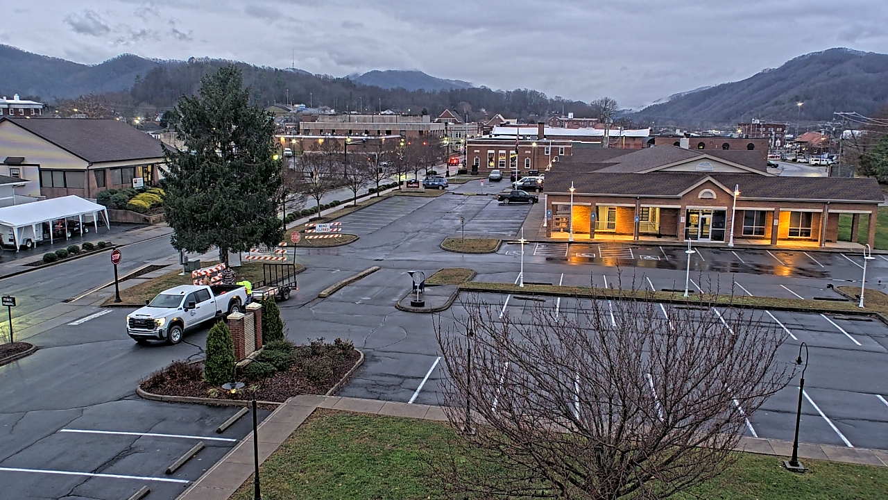 Thumbnail for current weather camera view from Erwin Town Hall in Erwin, Tennessee