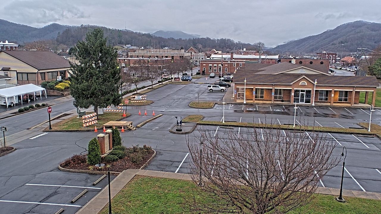 Thumbnail for current weather camera view from Erwin Town Hall in Erwin, Tennessee