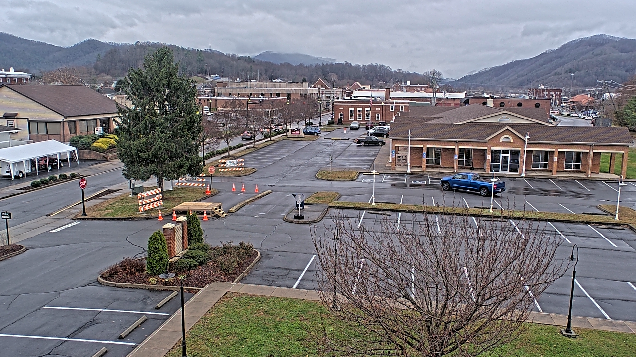 Thumbnail for current weather camera view from Erwin Town Hall in Erwin, Tennessee