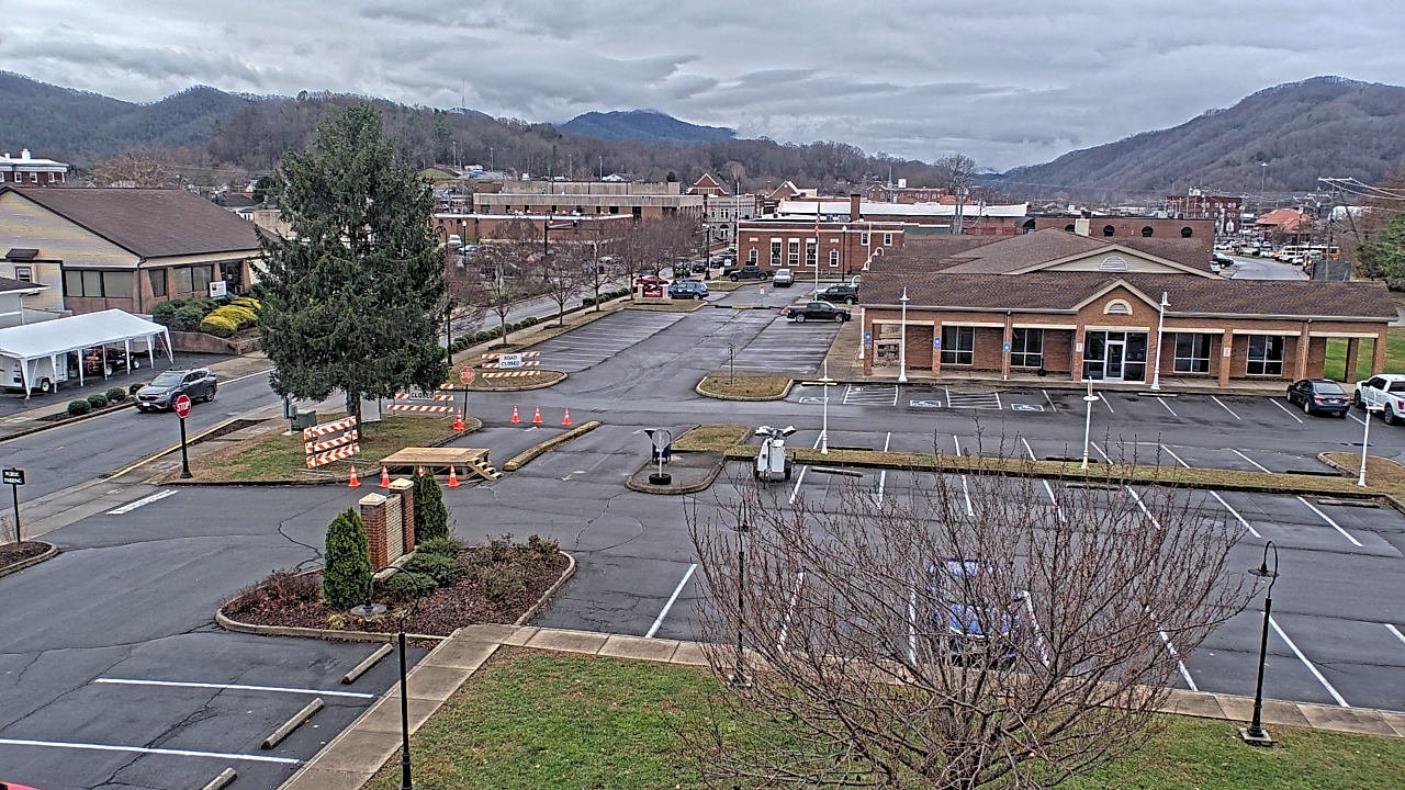 Thumbnail for current weather camera view from Erwin Town Hall in Erwin, Tennessee