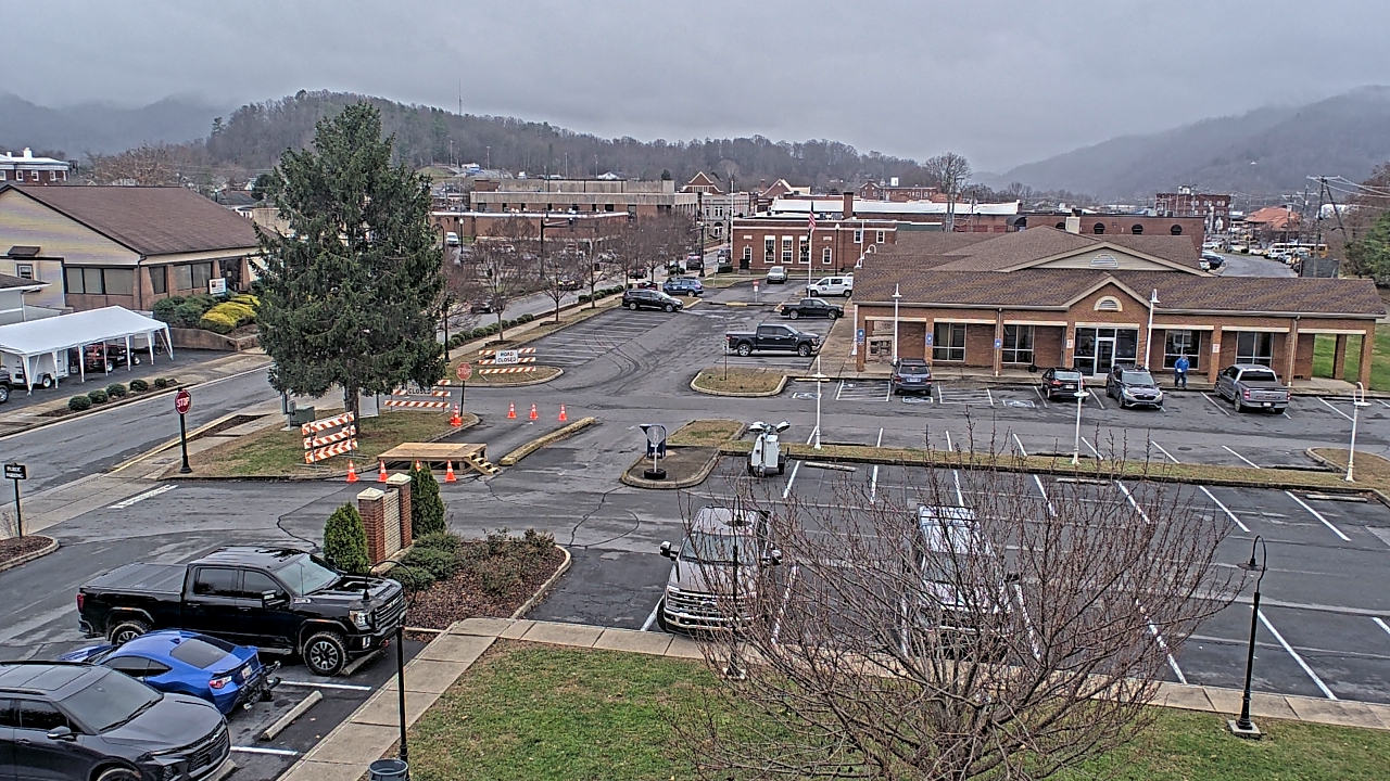 Thumbnail for current weather camera view from Erwin Town Hall in Erwin, Tennessee