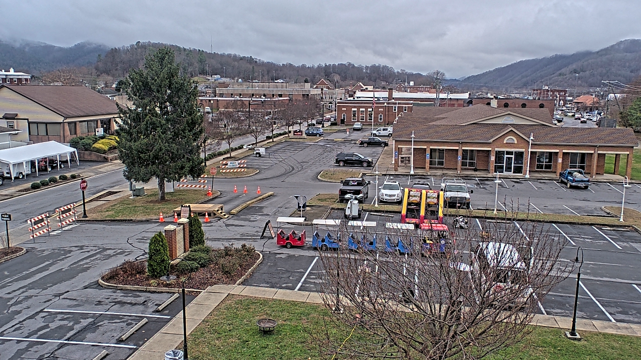 Thumbnail for current weather camera view from Erwin Town Hall in Erwin, Tennessee