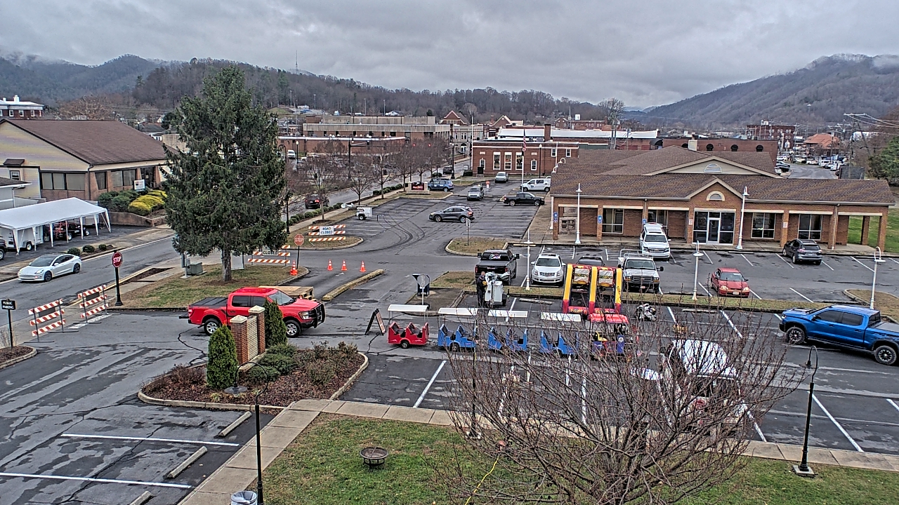 Thumbnail for current weather camera view from Erwin Town Hall in Erwin, Tennessee