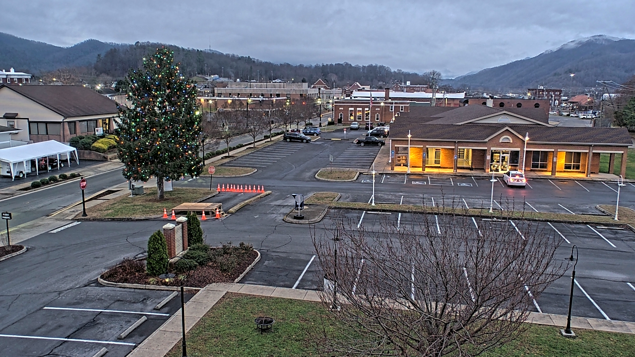Thumbnail for current weather camera view from Erwin Town Hall in Erwin, Tennessee