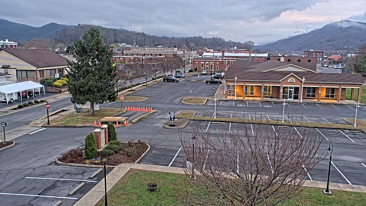 Thumbnail for current weather camera view from Erwin Town Hall in Erwin, Tennessee