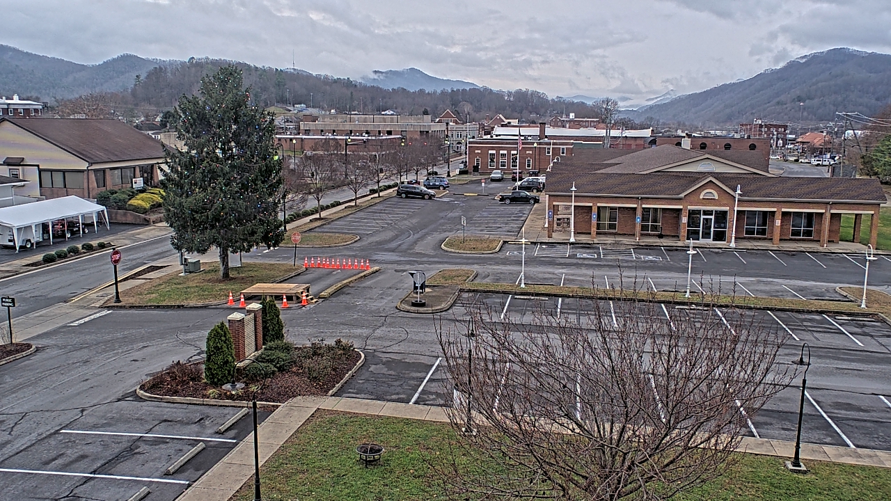 Thumbnail for current weather camera view from Erwin Town Hall in Erwin, Tennessee