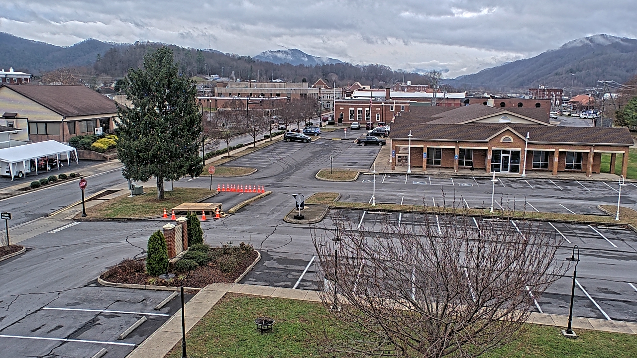 Thumbnail for current weather camera view from Erwin Town Hall in Erwin, Tennessee