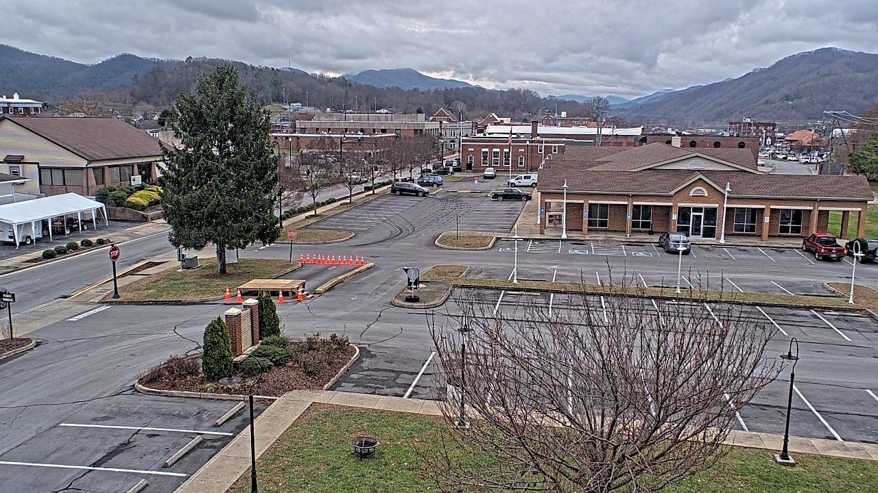 Thumbnail for current weather camera view from Erwin Town Hall in Erwin, Tennessee